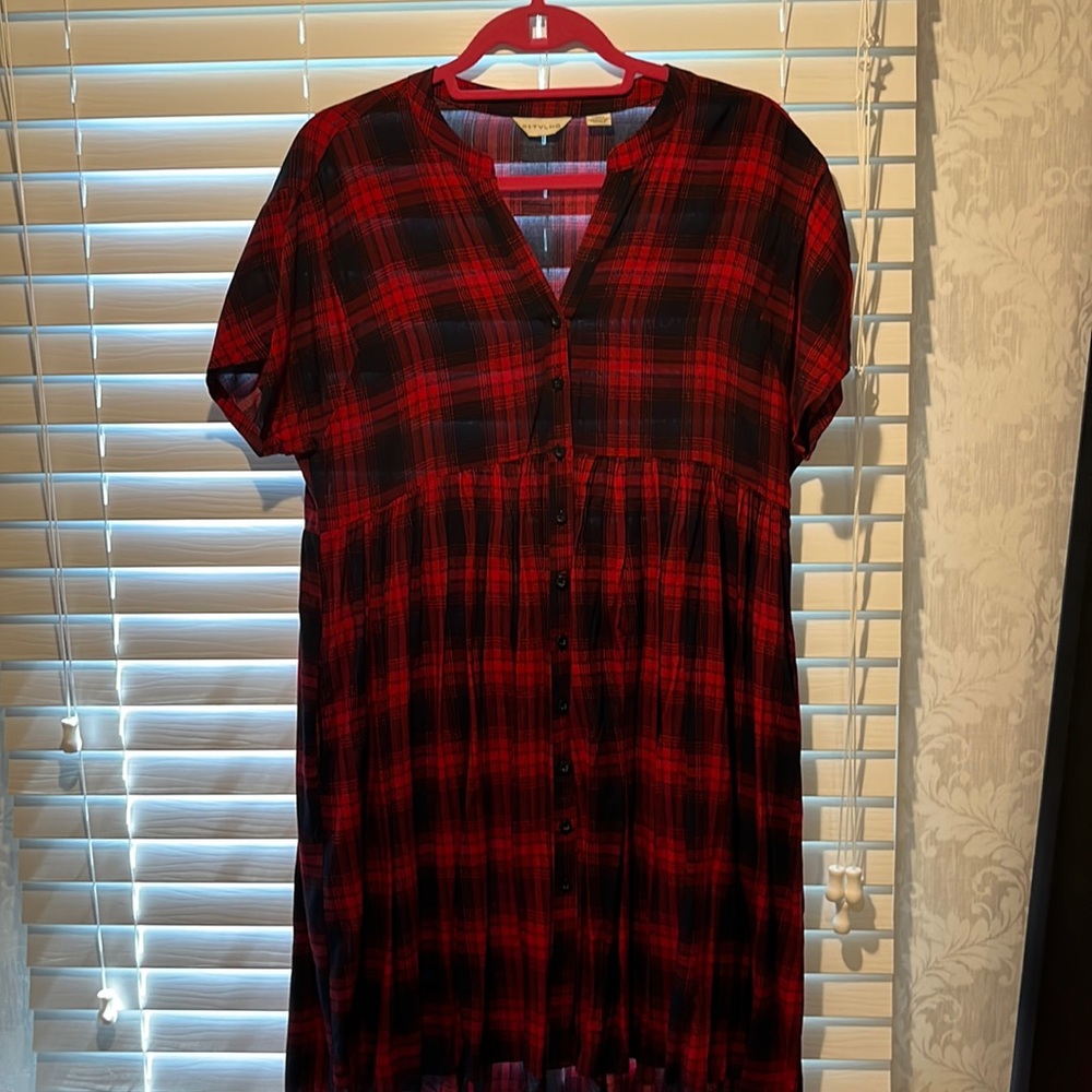 Urban Outfitters shirt dress red and navy checkered size small. 36 inches long